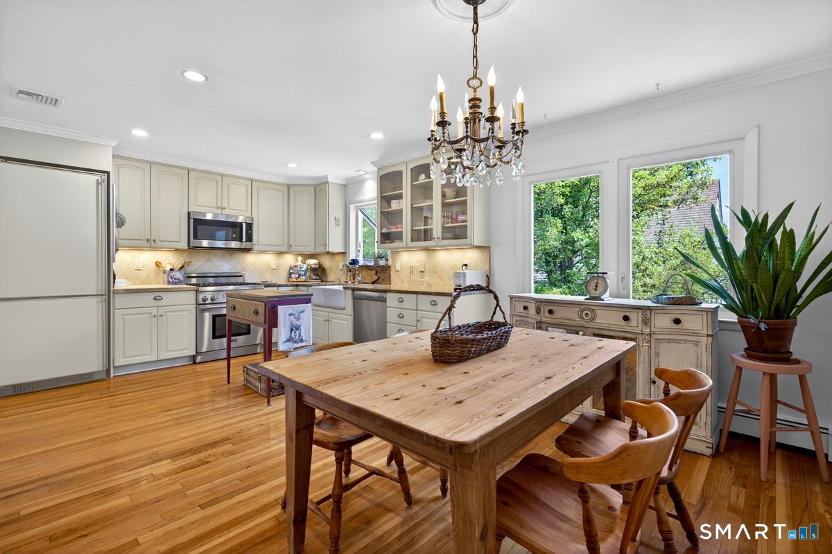 4 Yale Street Norwalk CT 06851