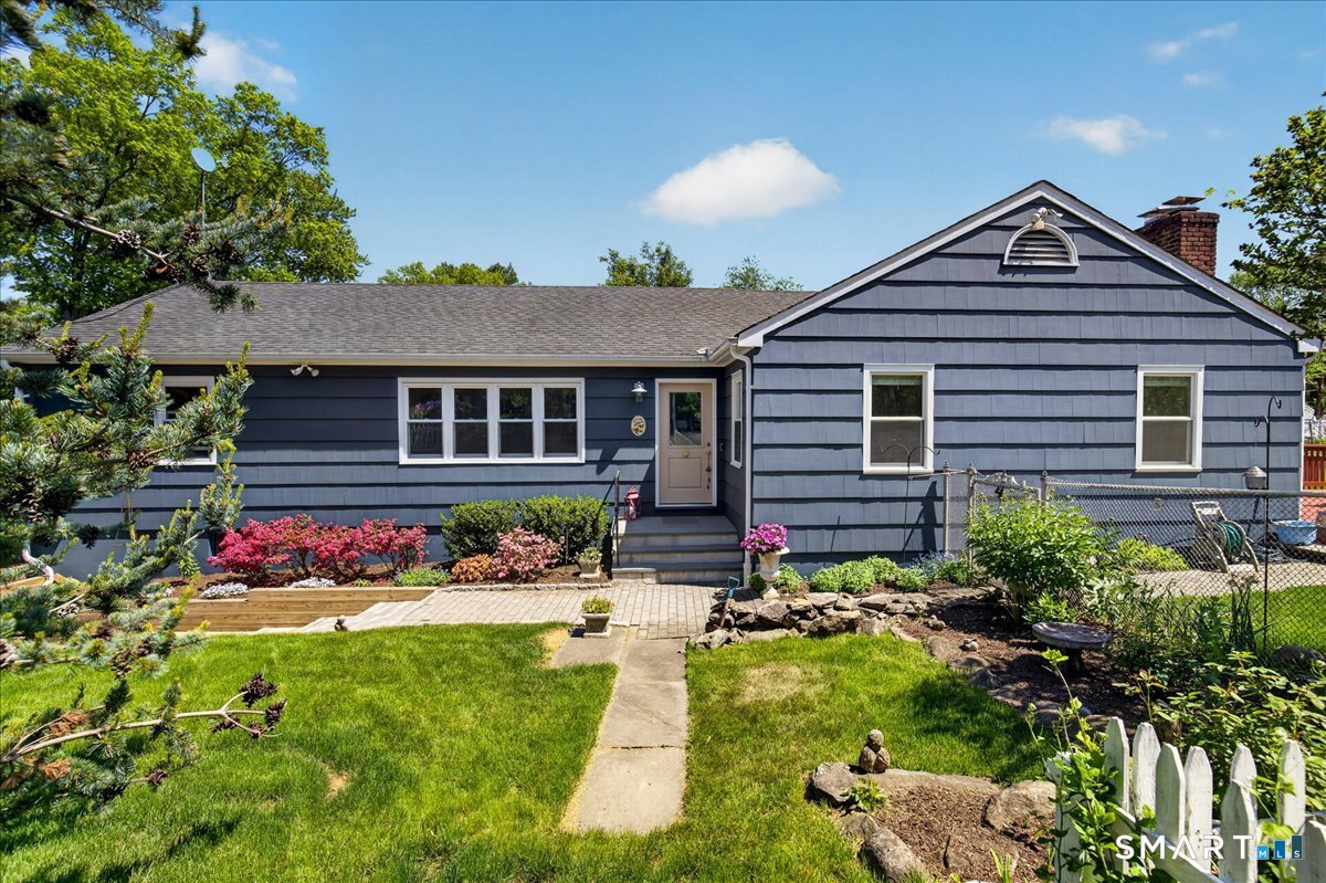 4 Yale Street Norwalk CT 06851