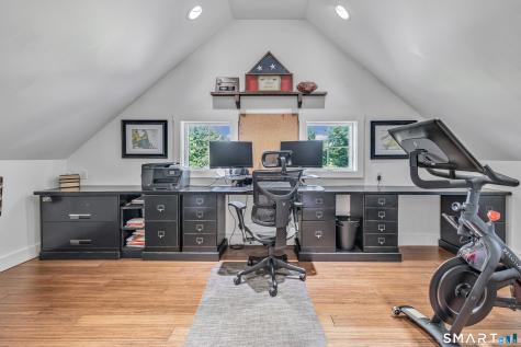 2580 North Benson Road Fairfield CT 06824