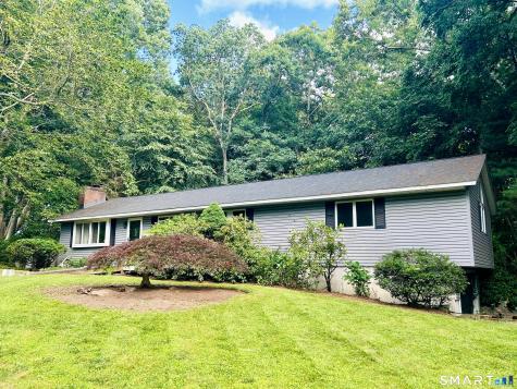 10 Glenwood Terrace Cromwell CT 06416