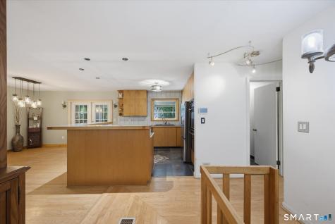 10 Glenwood Terrace Cromwell CT 06416