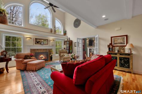 8 Curtiss Meadows Woodbury CT 06798