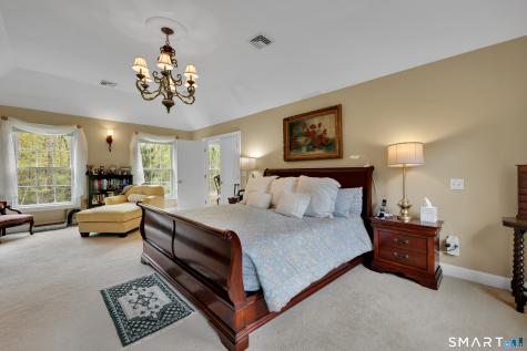 8 Curtiss Meadows Woodbury CT 06798