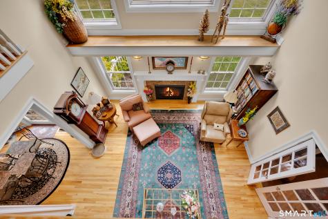8 Curtiss Meadows Woodbury CT 06798