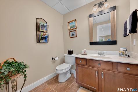 8 Curtiss Meadows Woodbury CT 06798