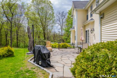 8 Curtiss Meadows Woodbury CT 06798