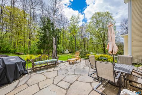 8 Curtiss Meadows Woodbury CT 06798