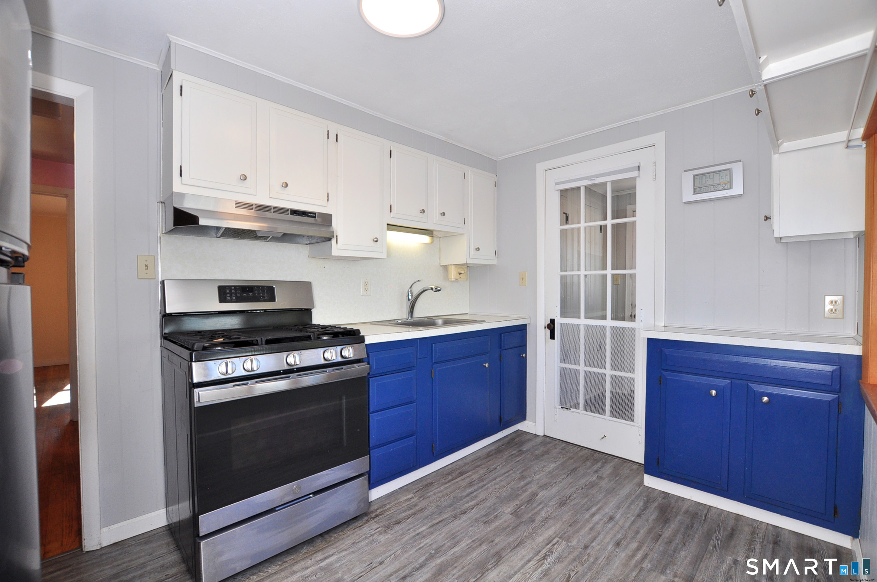 25 Warren Drive East Hartford CT 06118