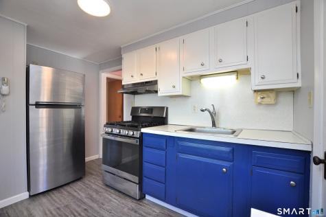 25 Warren Drive East Hartford CT 06118