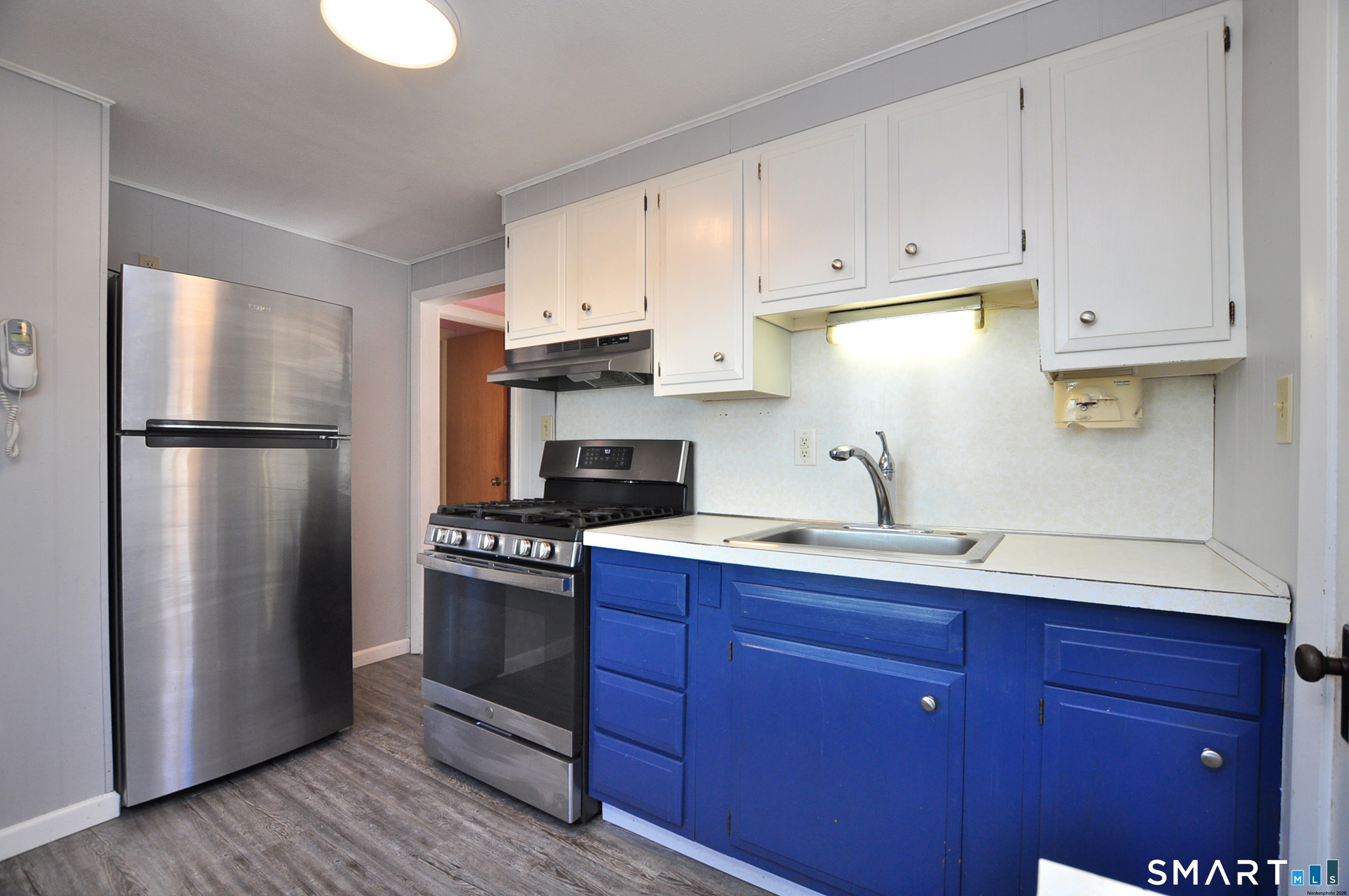 25 Warren Drive East Hartford CT 06118