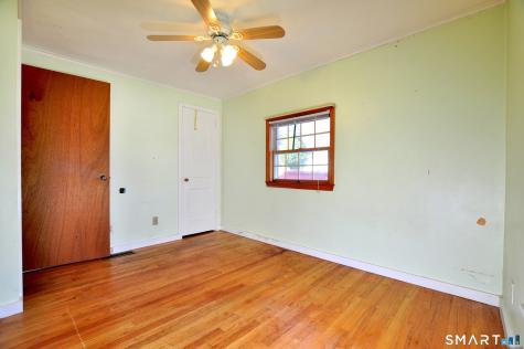 25 Warren Drive East Hartford CT 06118