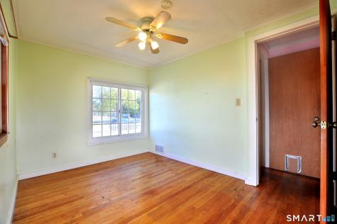 25 Warren Drive East Hartford CT 06118