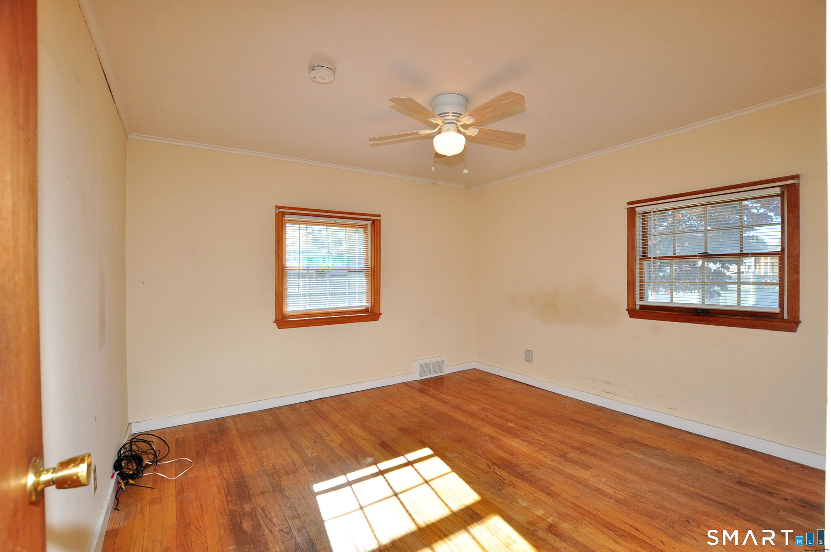 25 Warren Drive East Hartford CT 06118