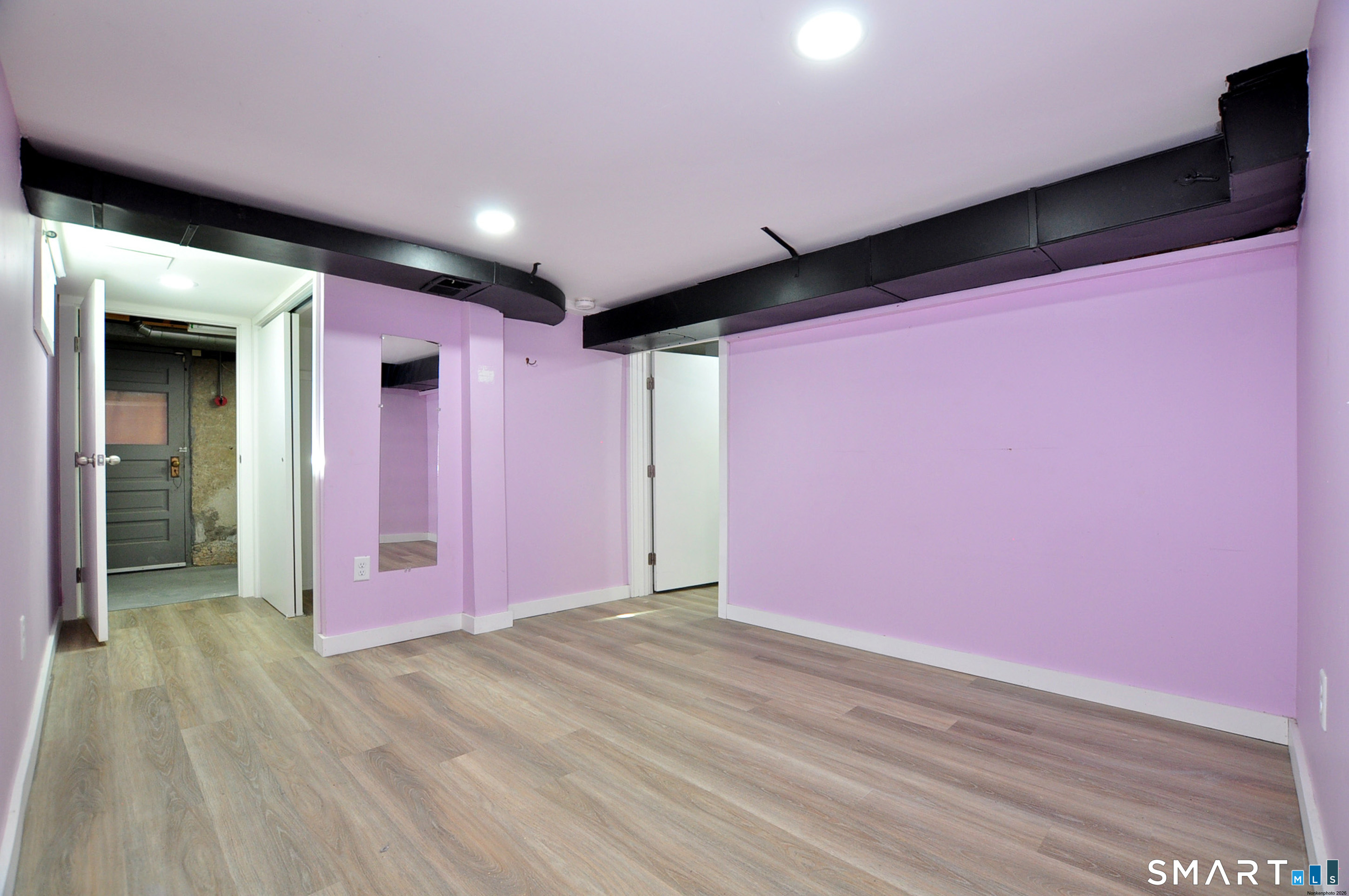 25 Warren Drive East Hartford CT 06118