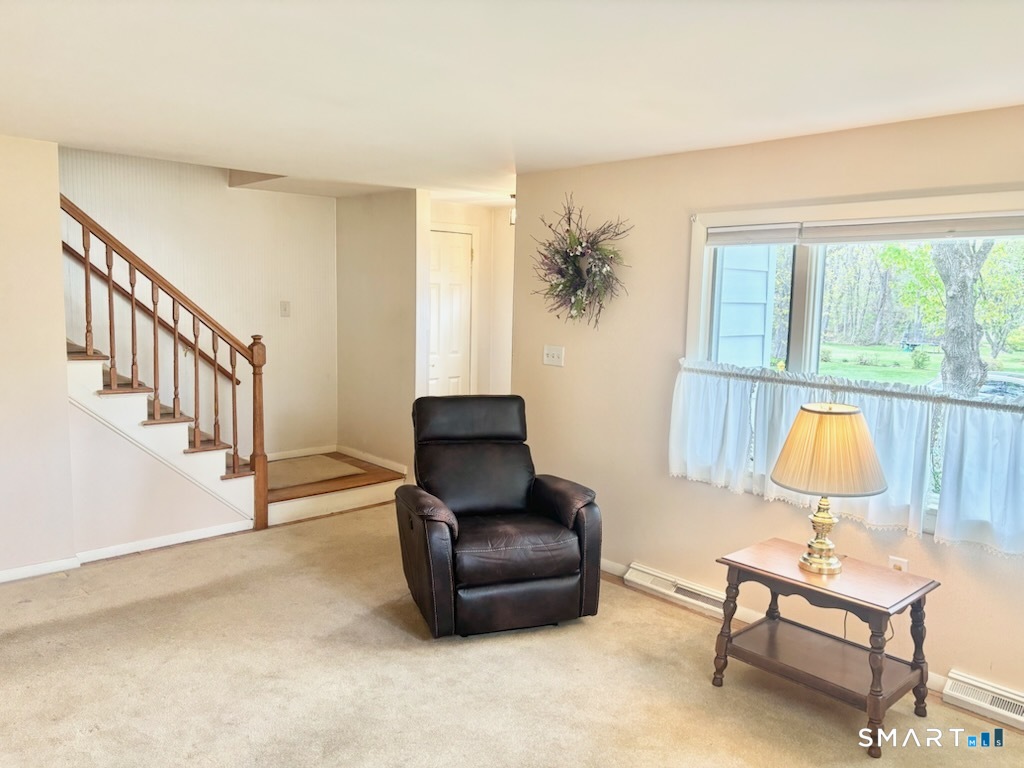 102 Diane Drive Manchester CT 06040