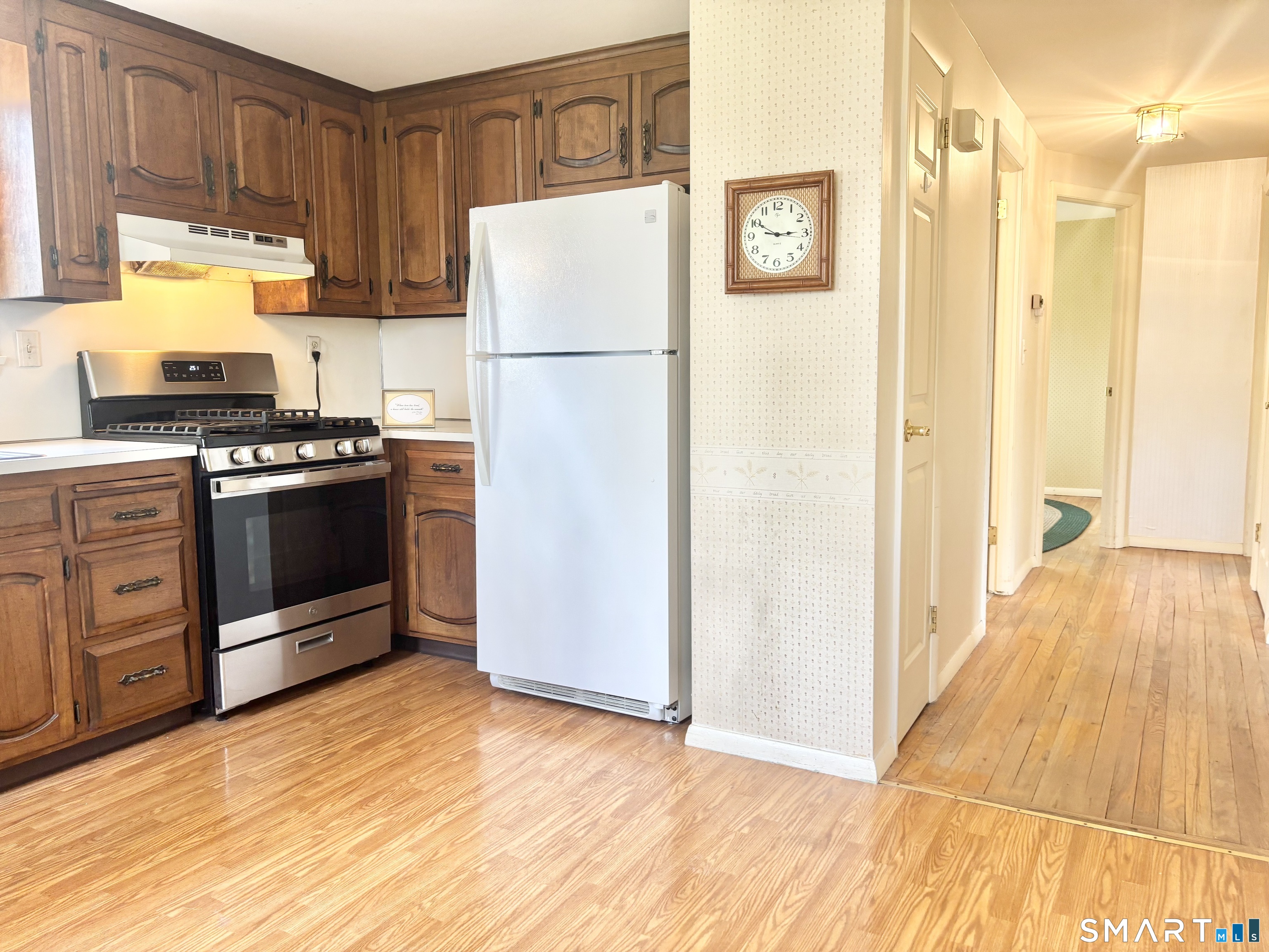 102 Diane Drive Manchester CT 06040