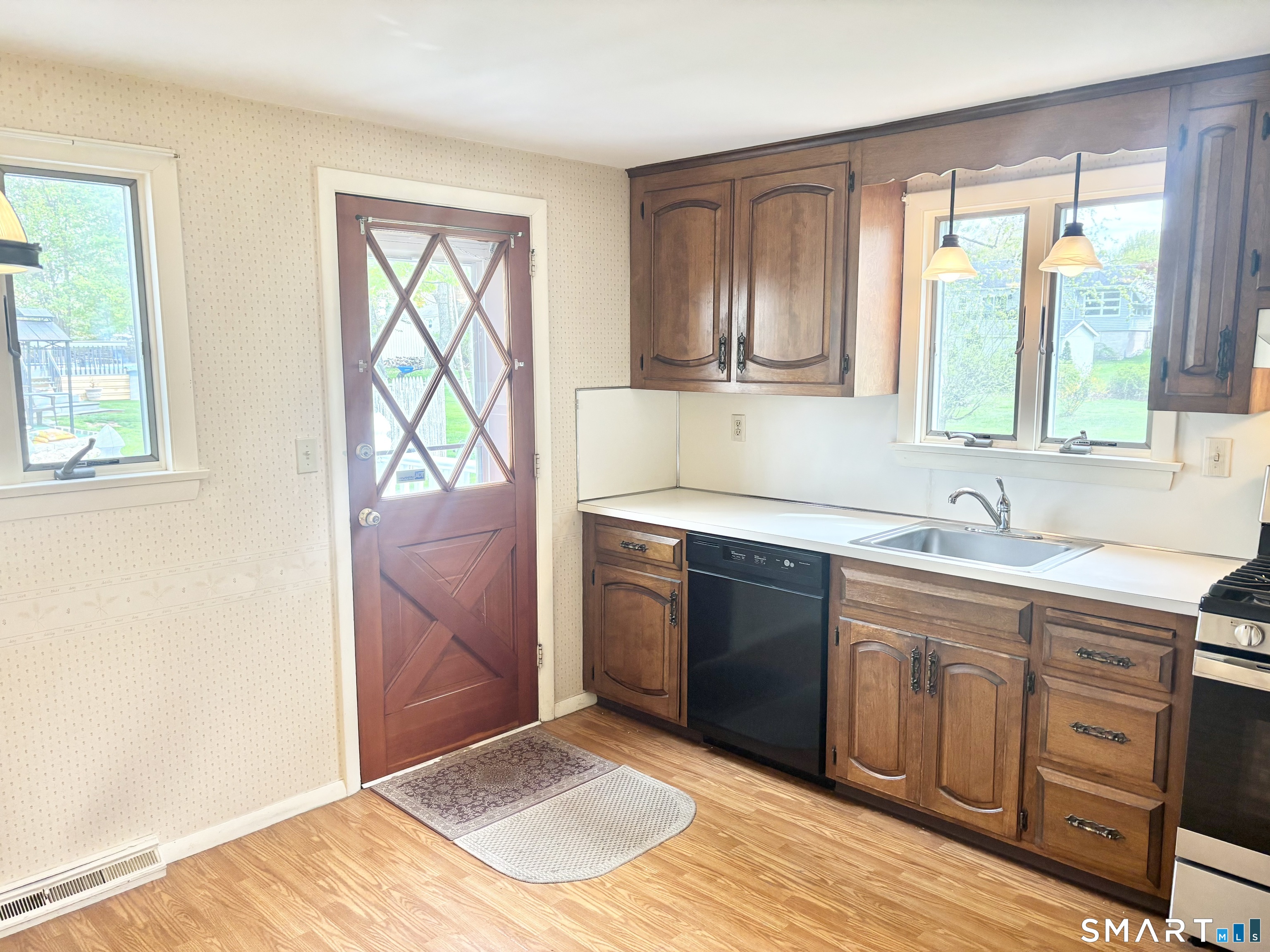 102 Diane Drive Manchester CT 06040