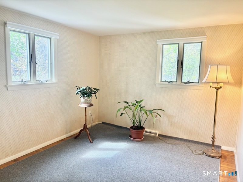 102 Diane Drive Manchester CT 06040