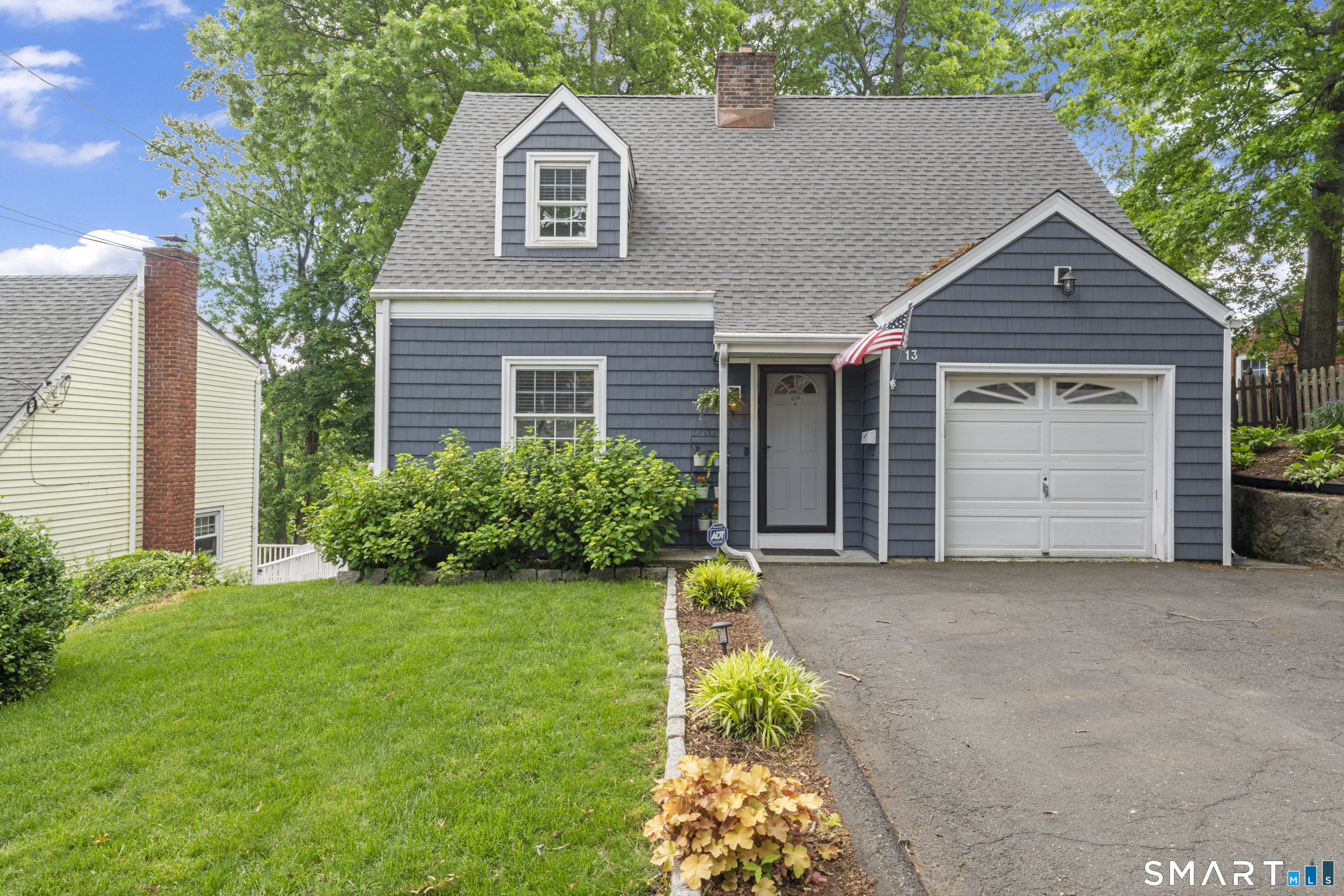 13 Hamilton Avenue Stamford CT 06902