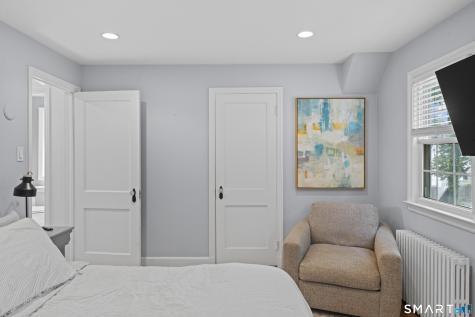 13 Hamilton Avenue Stamford CT 06902