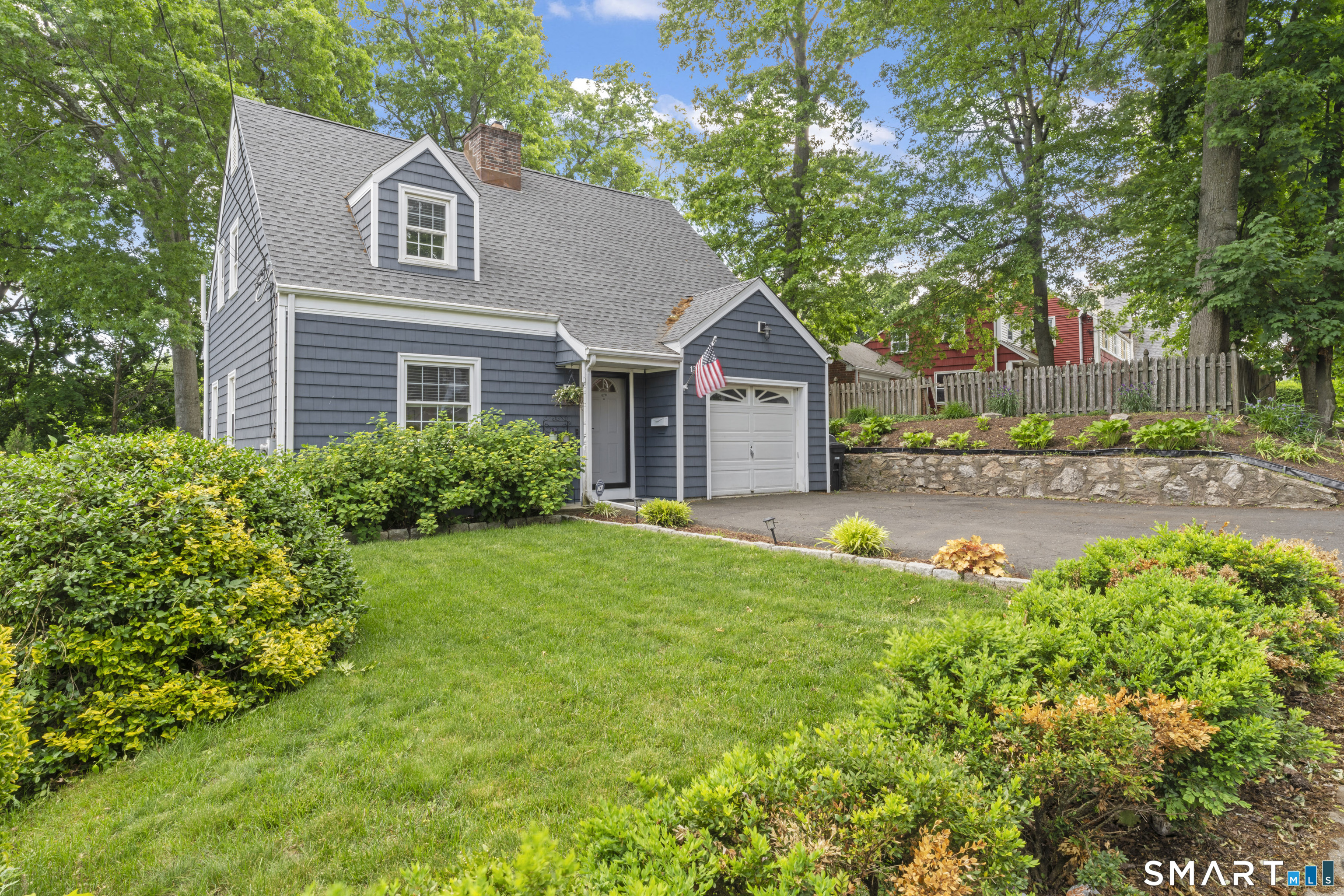 13 Hamilton Avenue Stamford CT 06902