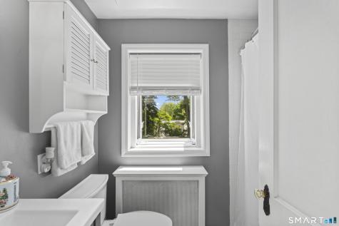 13 Hamilton Avenue Stamford CT 06902