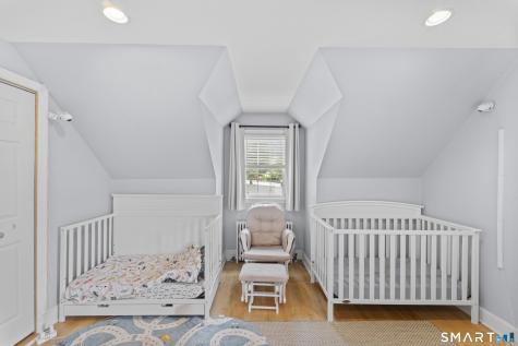 13 Hamilton Avenue Stamford CT 06902