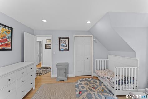 13 Hamilton Avenue Stamford CT 06902