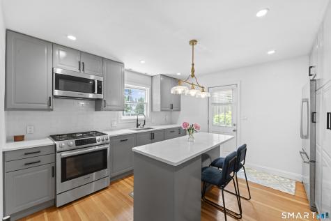 13 Hamilton Avenue Stamford CT 06902