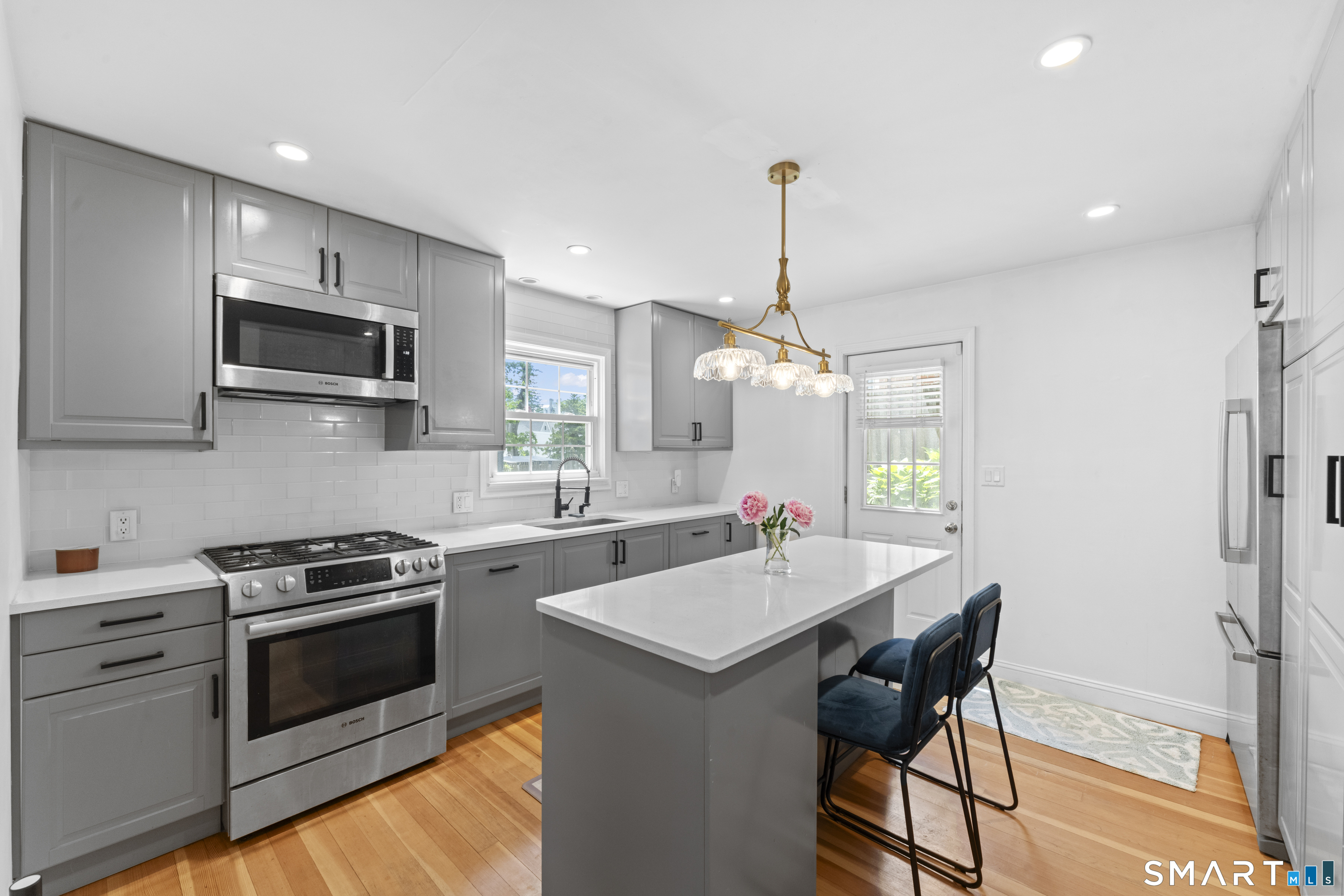 13 Hamilton Avenue Stamford CT 06902