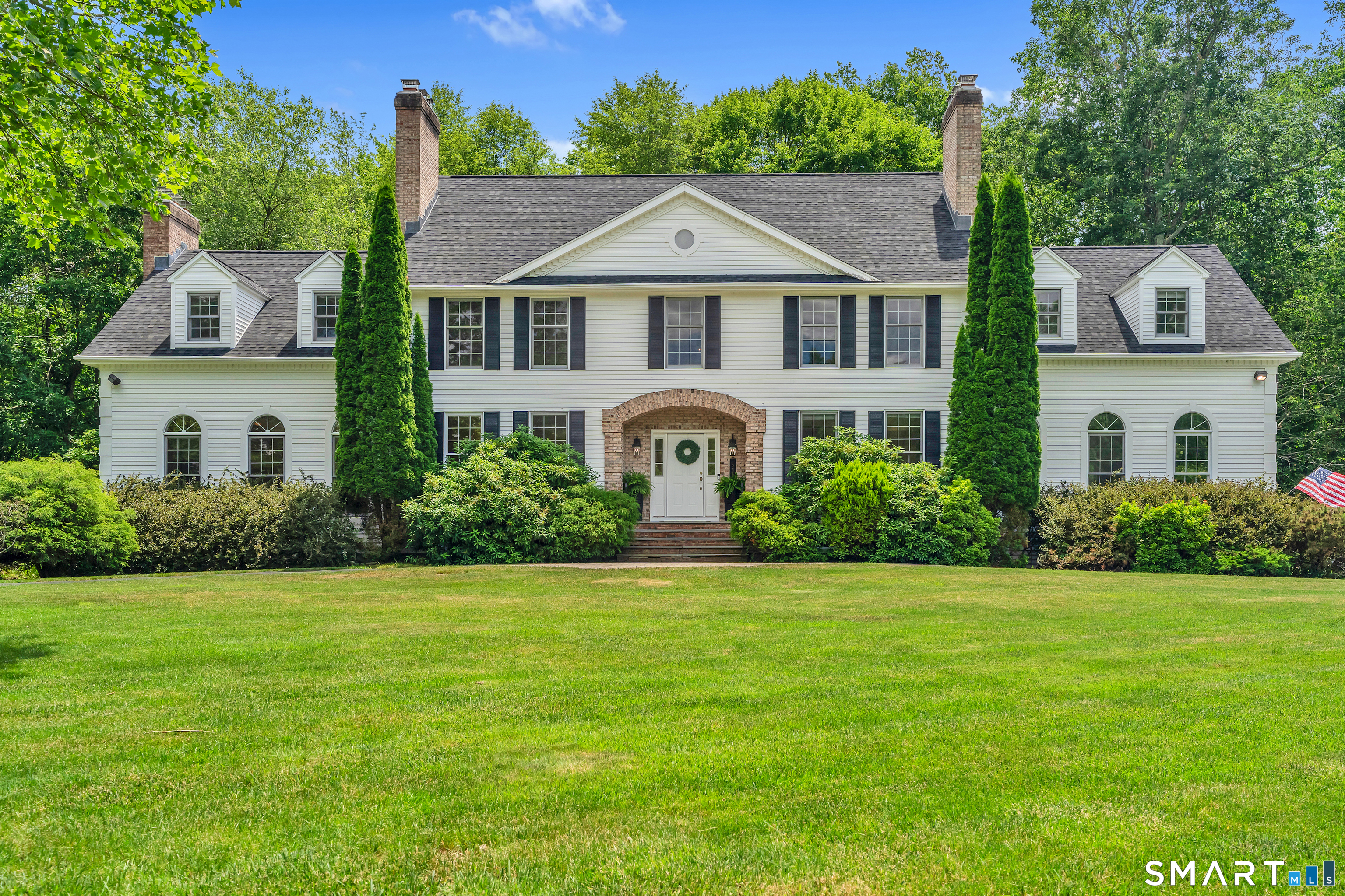 1 Crystal Terrace Woodbridge CT 06525