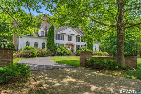 1 Crystal Terrace Woodbridge CT 06525