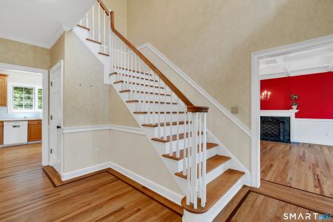 1 Crystal Terrace Woodbridge CT 06525