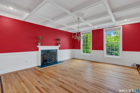 1 Crystal Terrace Woodbridge CT 06525