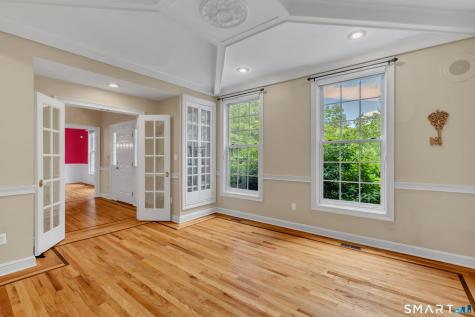1 Crystal Terrace Woodbridge CT 06525