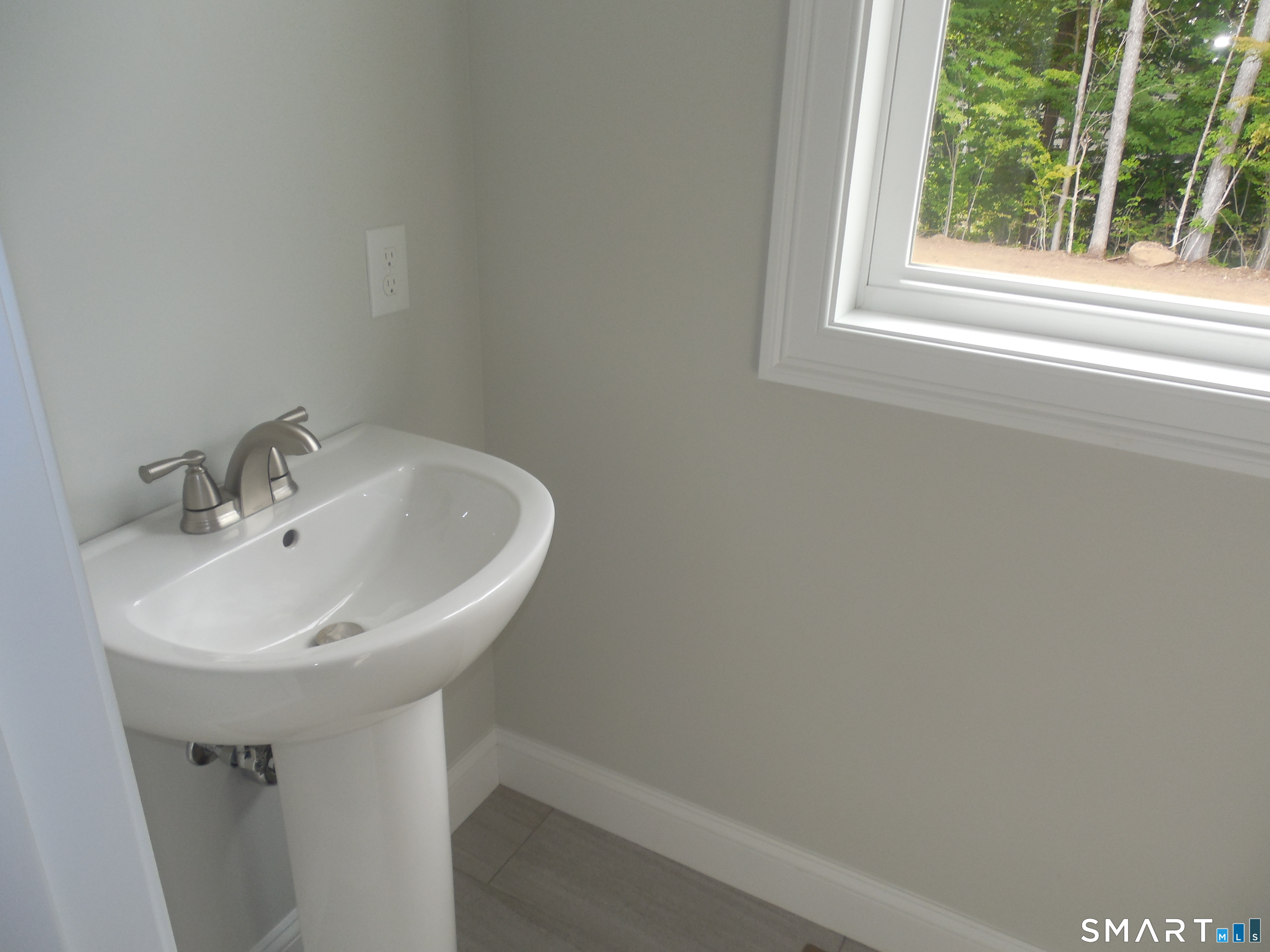 2 Town Line Drive East Hampton CT 06424
