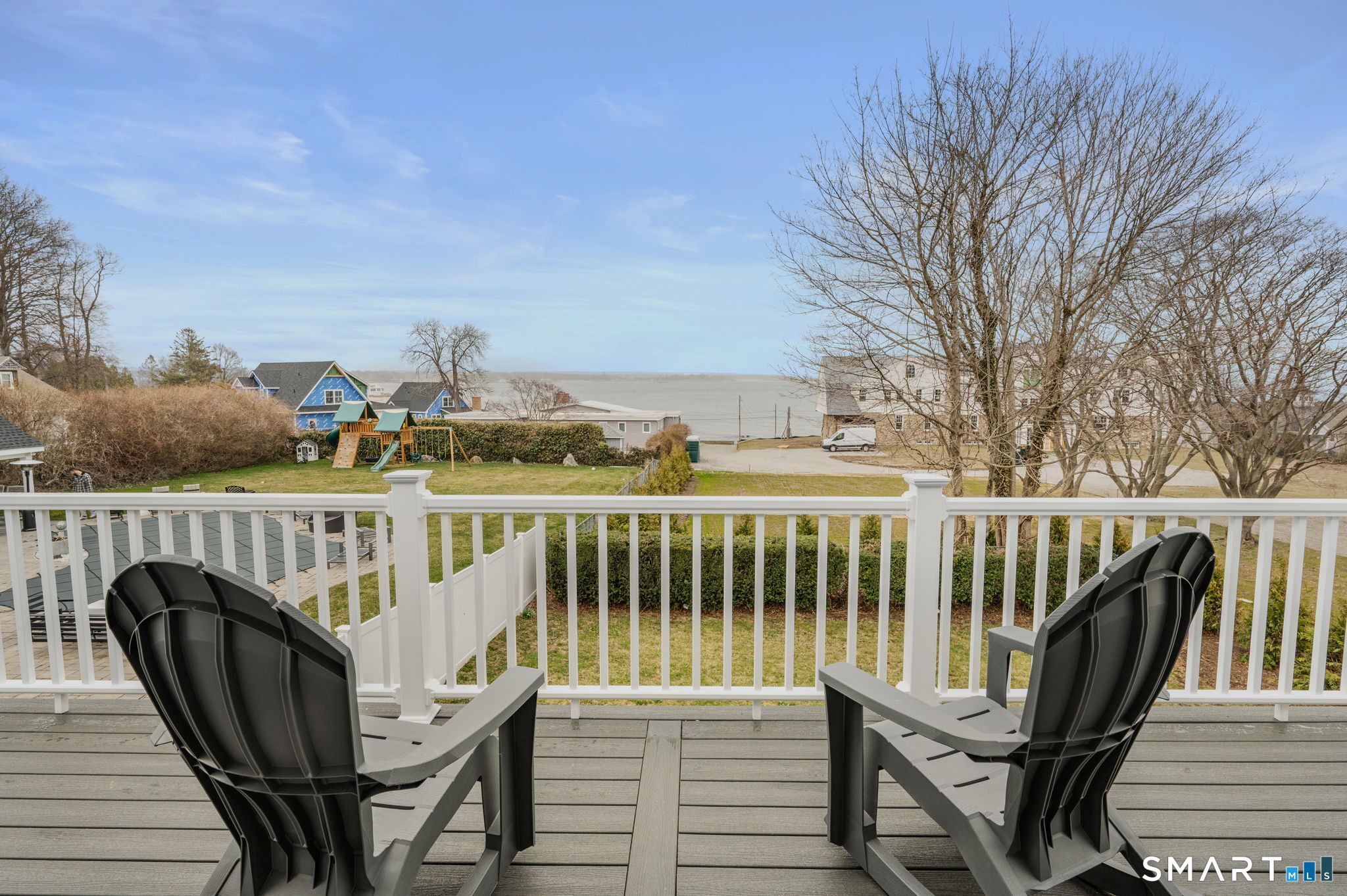 1092 Ocean Avenue New London CT 06320
