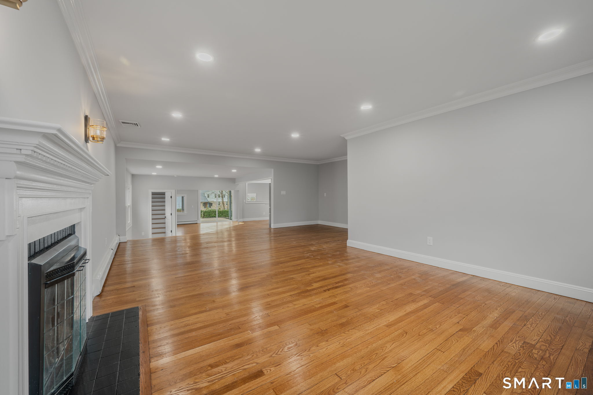 1092 Ocean Avenue New London CT 06320