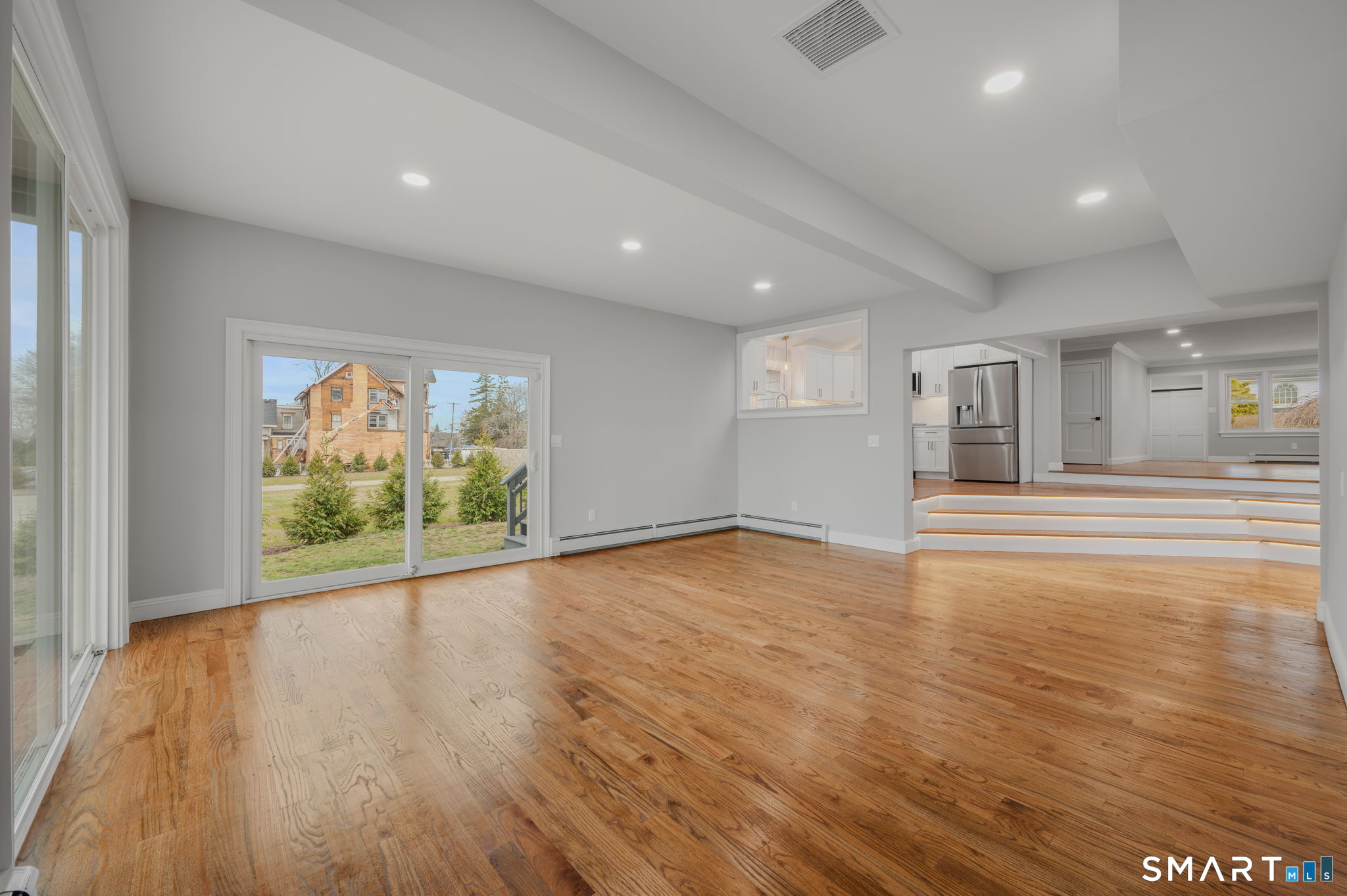 1092 Ocean Avenue New London CT 06320