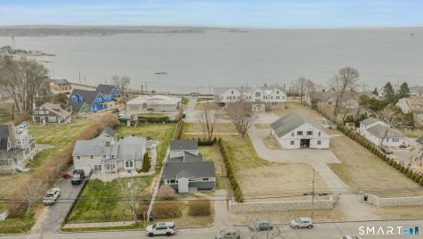 1092 Ocean Avenue New London CT 06320