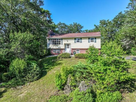 24 Bullet Hill Road Danbury CT 06811