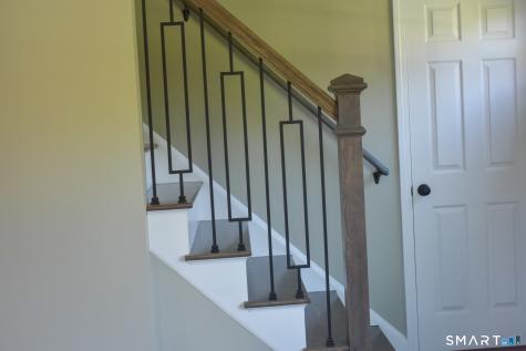 43 Hale Haven Court Montville CT 06382