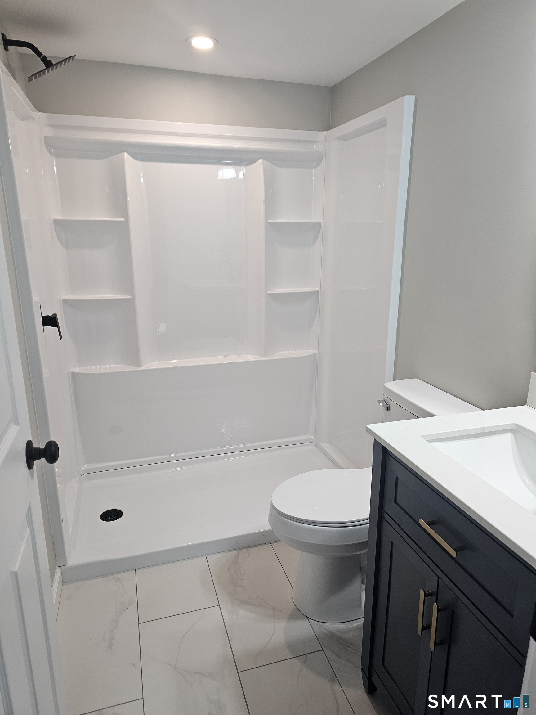 43 Hale Haven Court Montville CT 06382