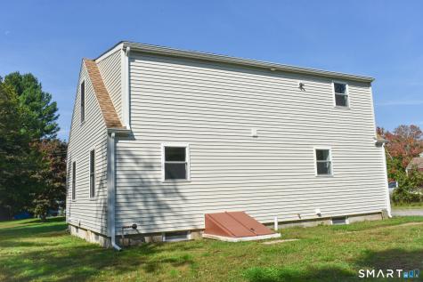 43 Hale Haven Court Montville CT 06382