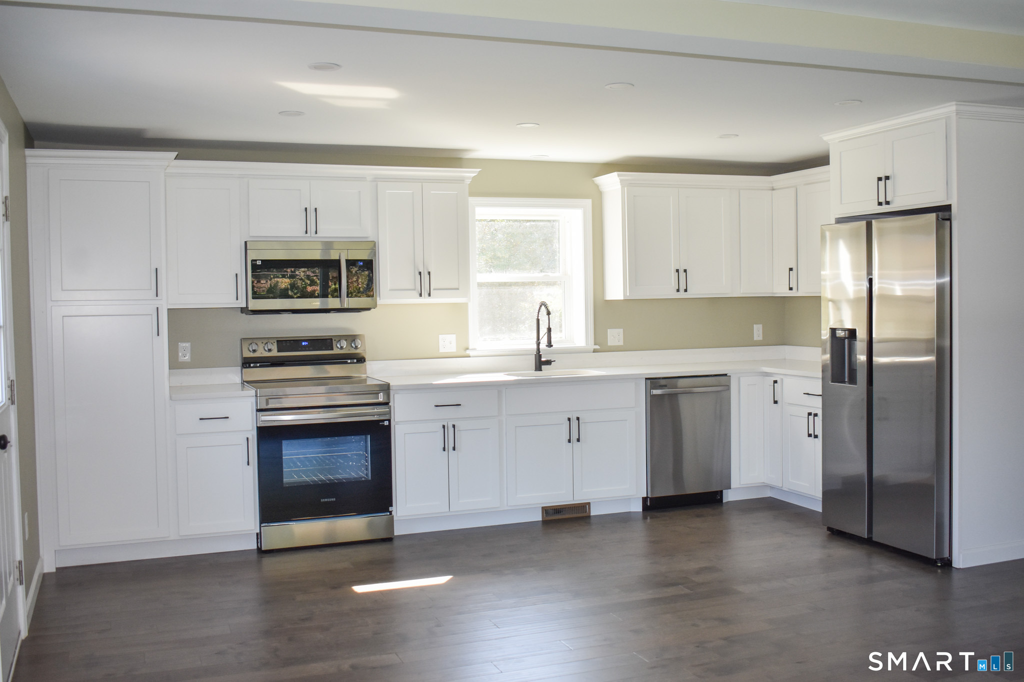 43 Hale Haven Court Montville CT 06382