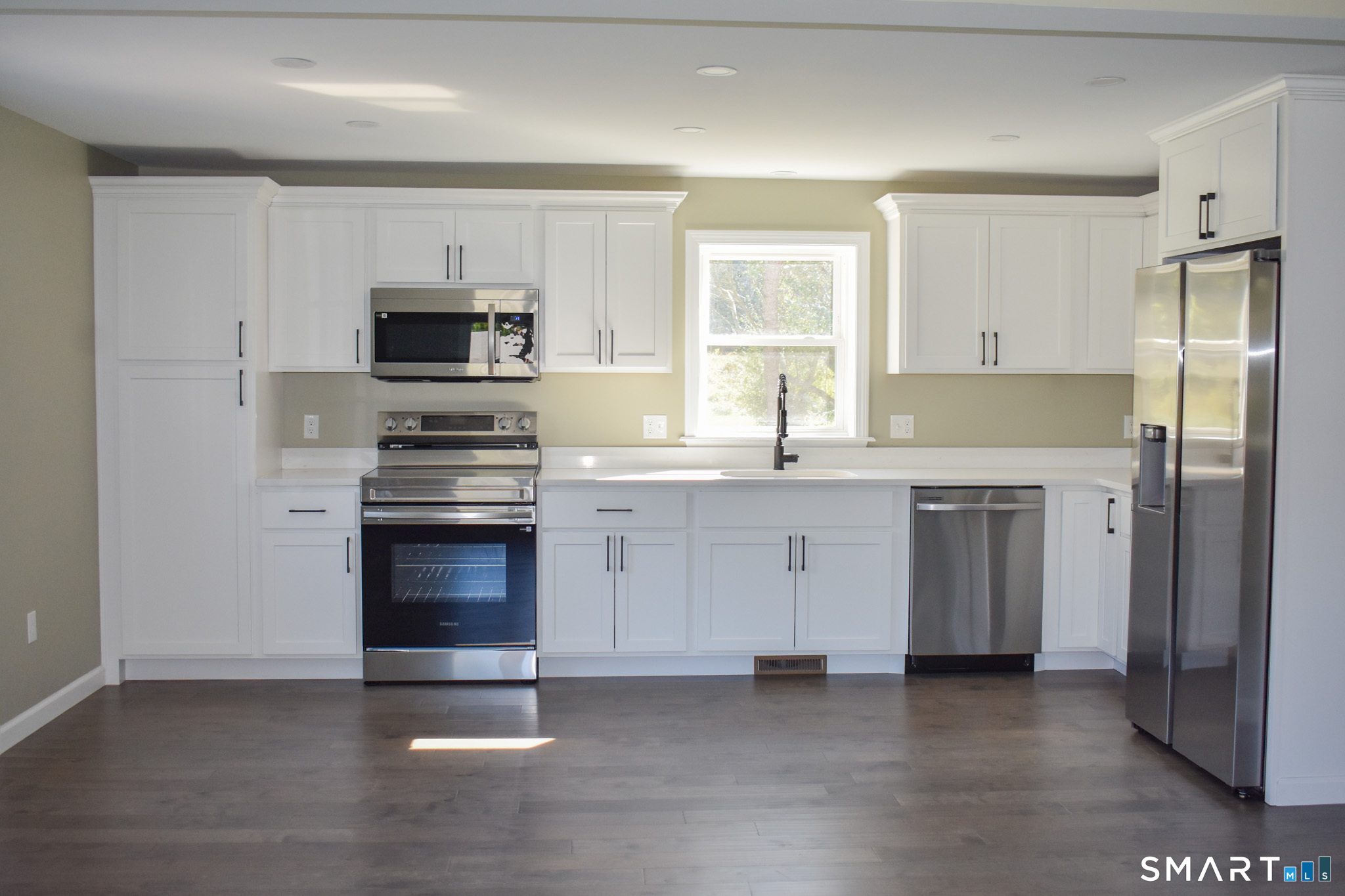 43 Hale Haven Court Montville CT 06382