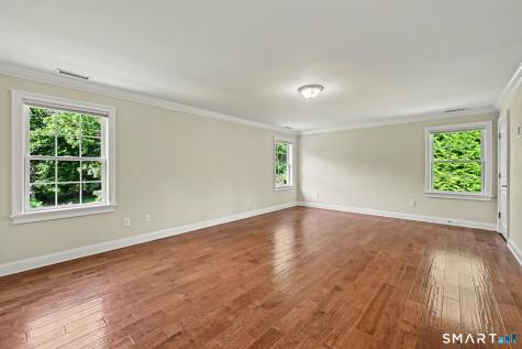 7 Hessian Drive Ridgefield CT 06877
