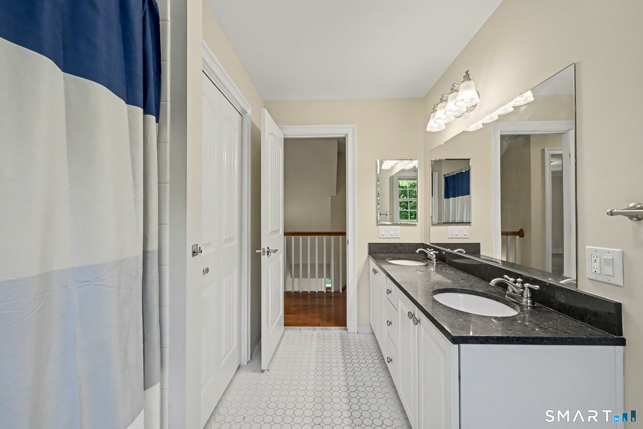 7 Hessian Drive Ridgefield CT 06877