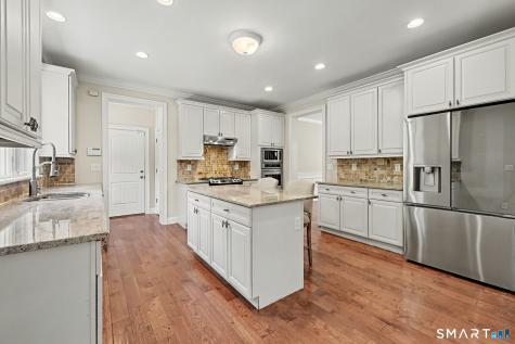7 Hessian Drive Ridgefield CT 06877