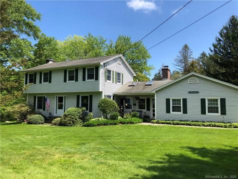 5C East Lake Road New Fairfield CT 06812